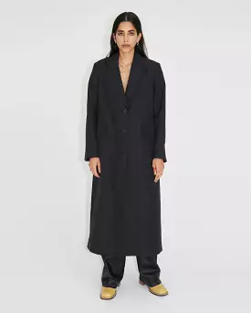 EXTENDED TECH COAT / BLACK RECYCLED POLY