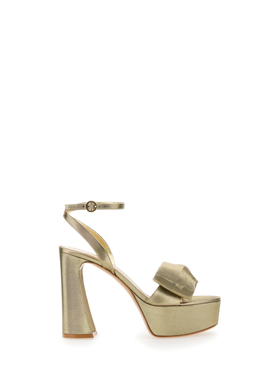 GIANVITO ROSSI    RIMEKO SANDAL.