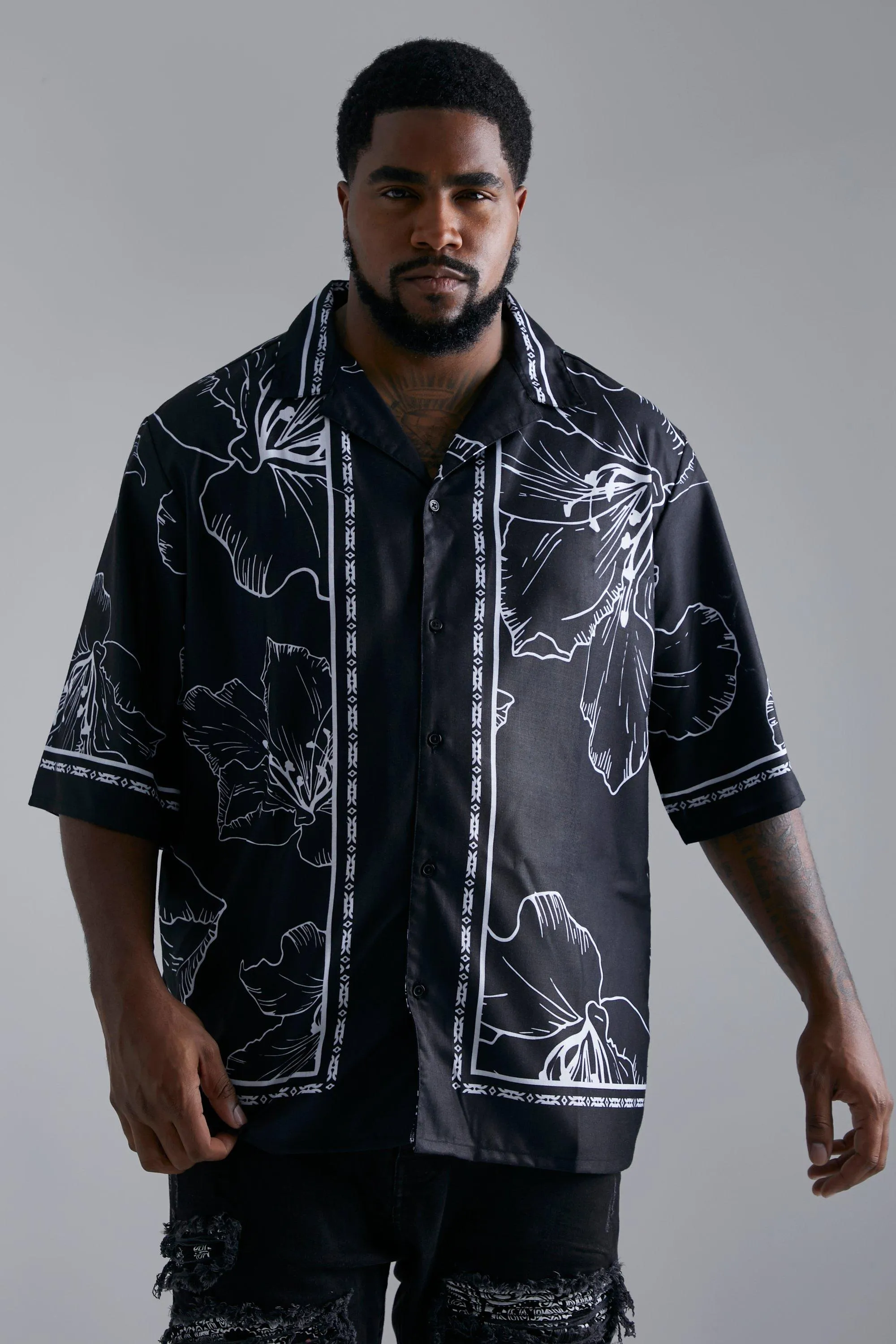 Plus Short Sleeve Revere Floral Slub Shirt