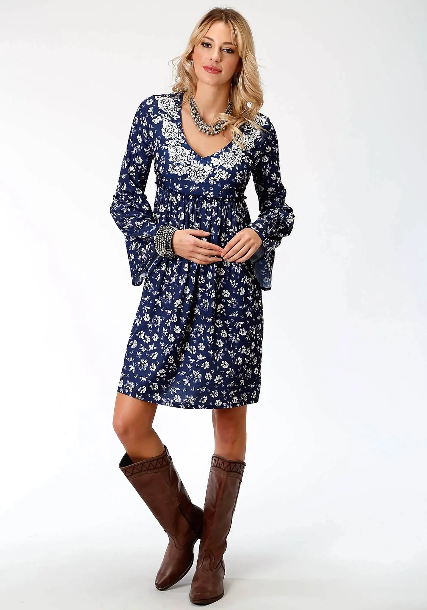 Women's Roper Blue Floral Print Long Sleeve Dress